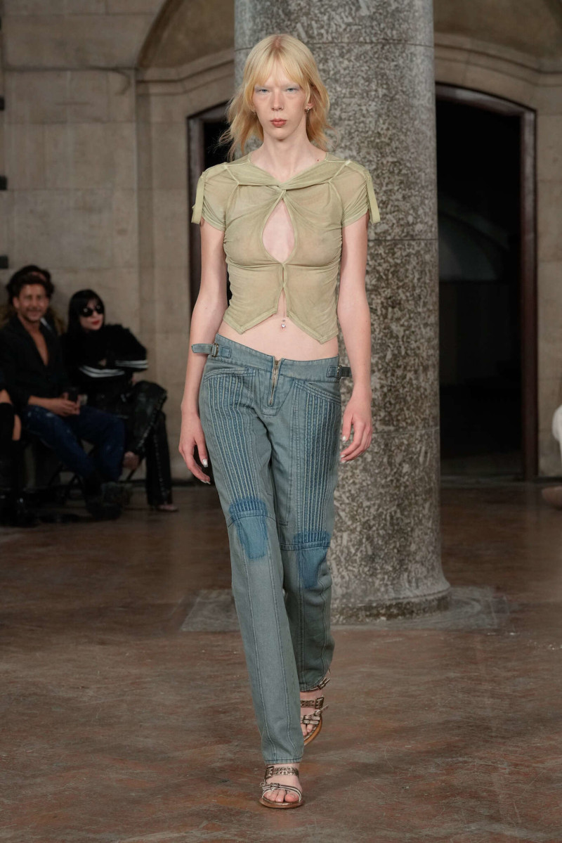 Knwls fashion show for Spring/Summer 2025