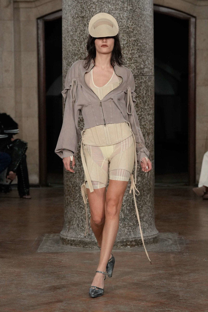 Knwls fashion show for Spring/Summer 2025