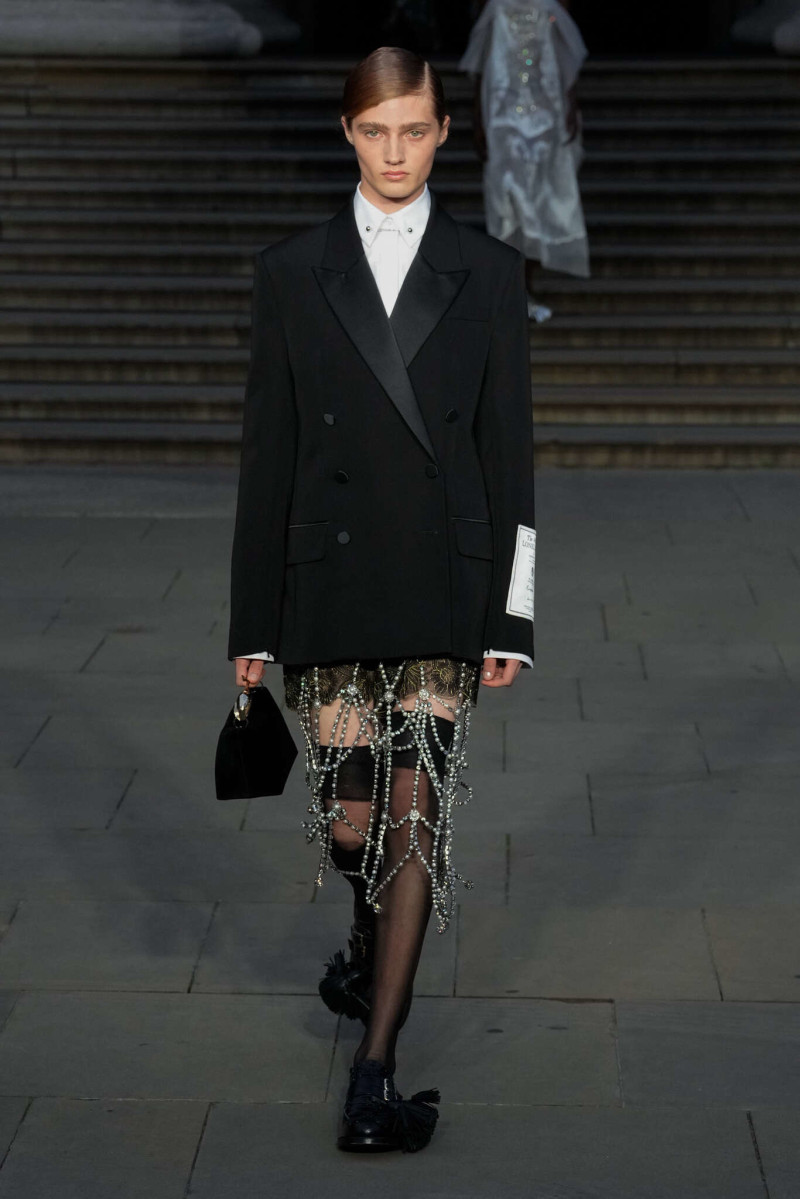 Erdem fashion show for Spring/Summer 2025