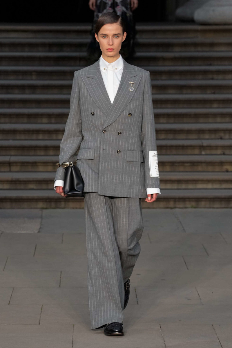 Erdem fashion show for Spring/Summer 2025