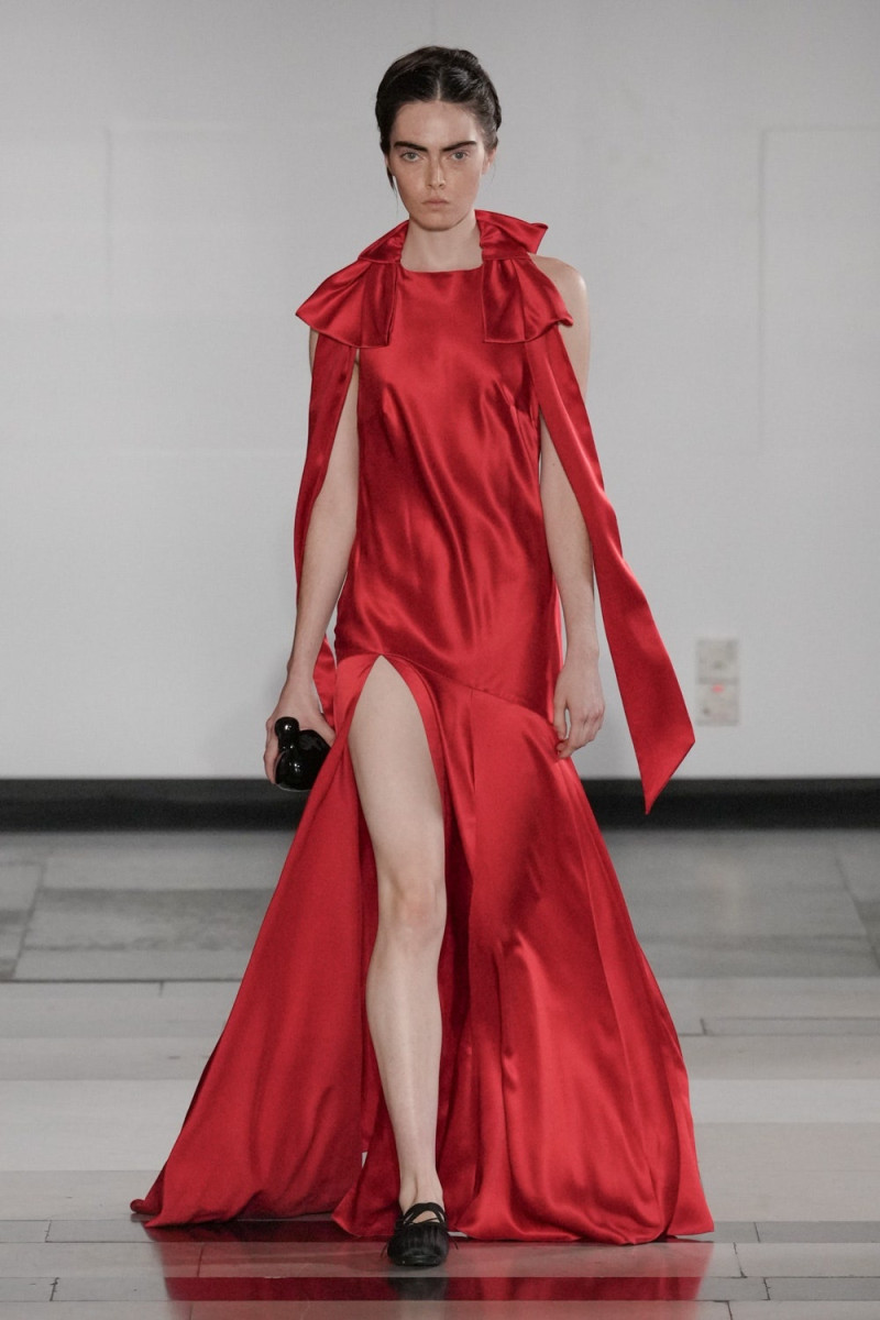 Simone Rocha fashion show for Spring/Summer 2025