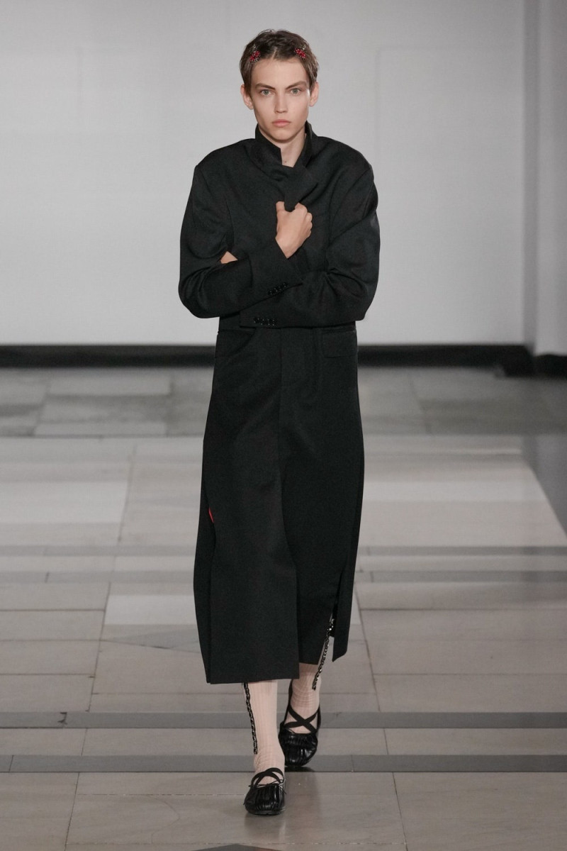 Simone Rocha fashion show for Spring/Summer 2025