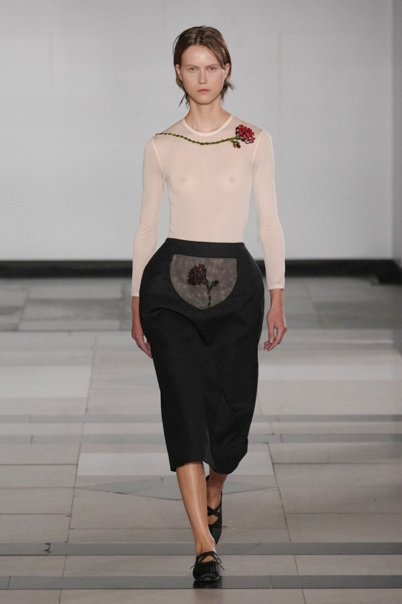 Simone Rocha fashion show for Spring/Summer 2025