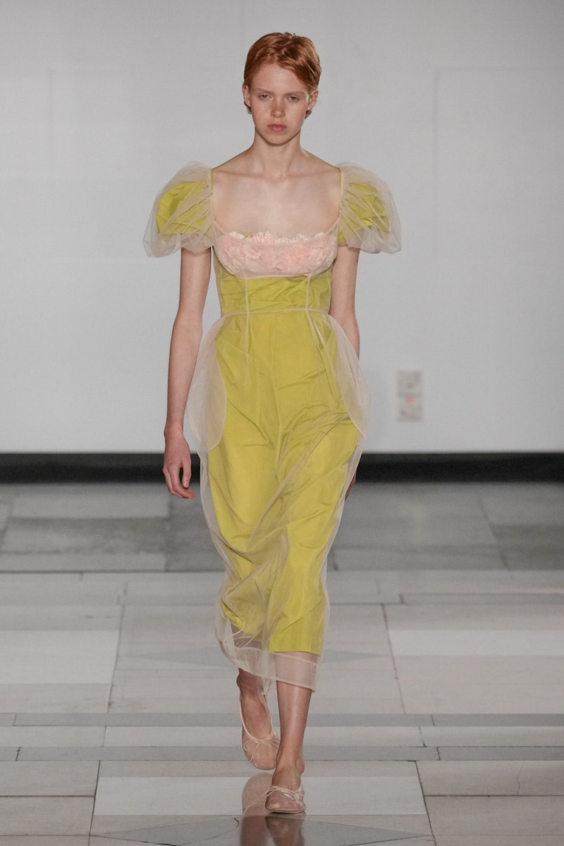 Simone Rocha fashion show for Spring/Summer 2025