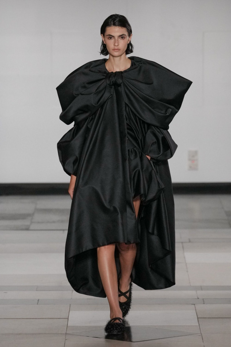 Simone Rocha fashion show for Spring/Summer 2025