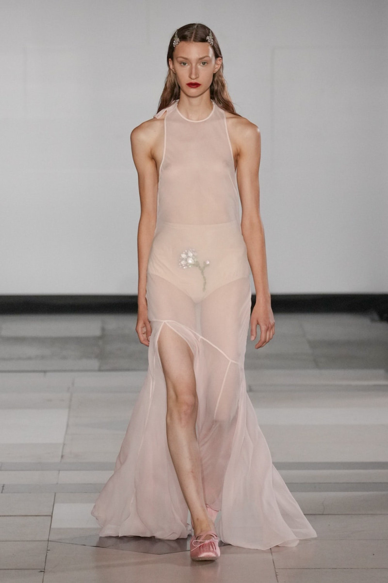 Simone Rocha fashion show for Spring/Summer 2025