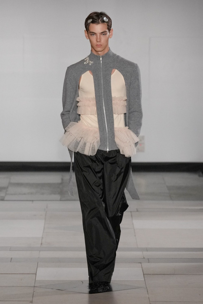 Simone Rocha fashion show for Spring/Summer 2025