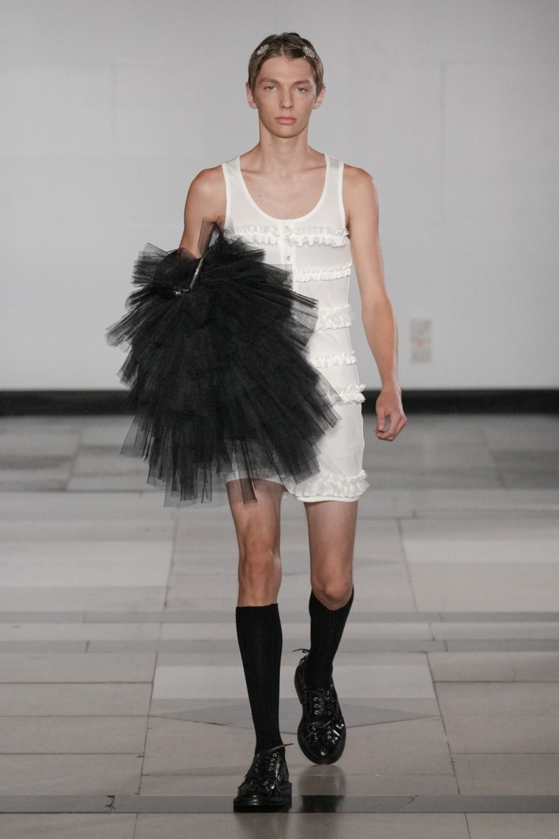 Simone Rocha fashion show for Spring/Summer 2025