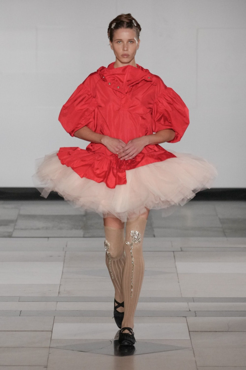 Simone Rocha fashion show for Spring/Summer 2025