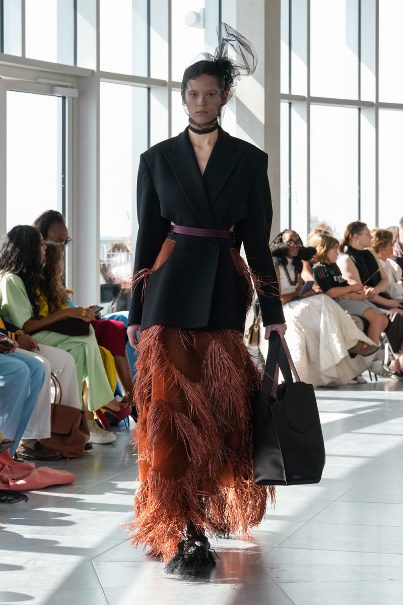 Roksanda Ilincic fashion show for Spring/Summer 2025