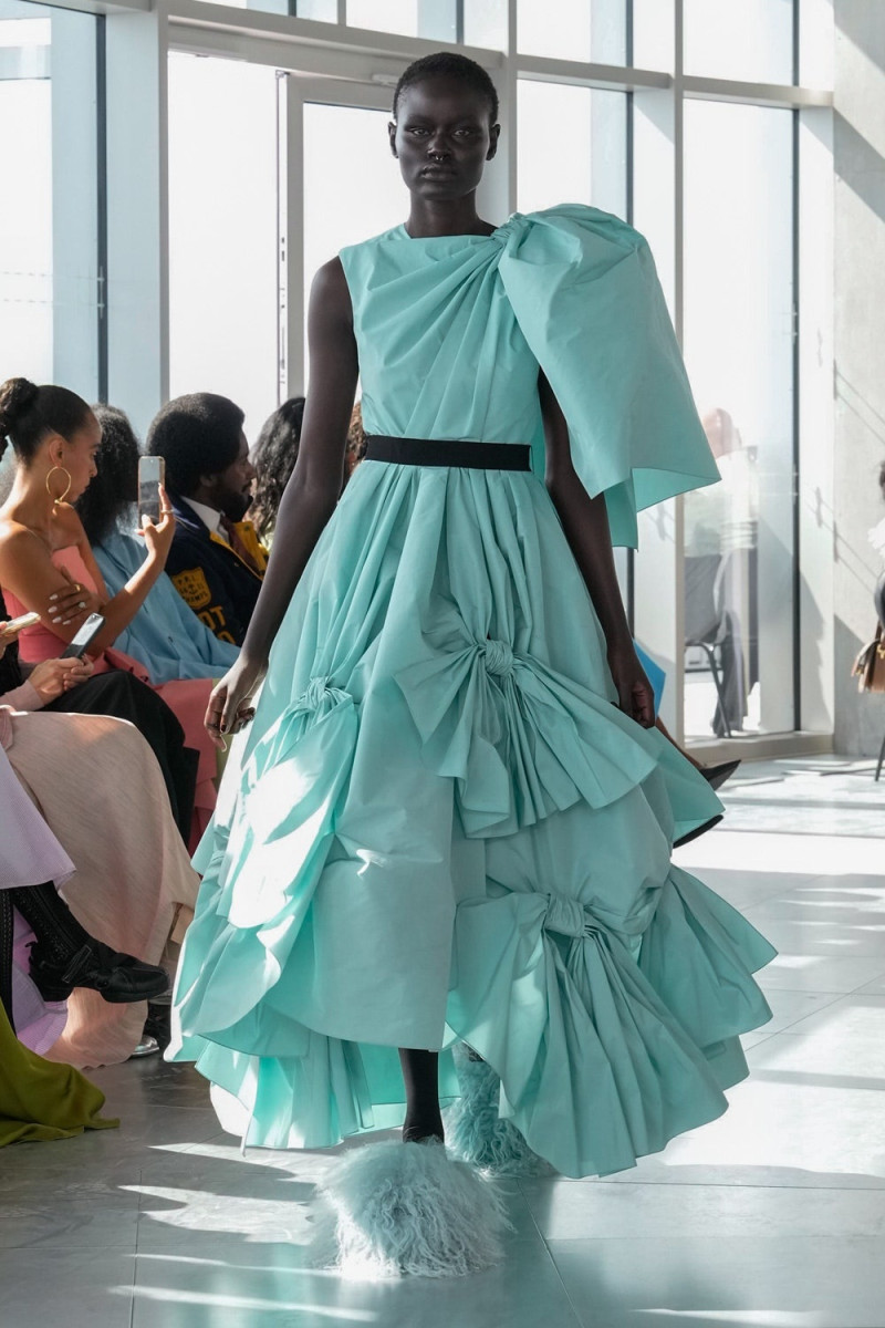 Roksanda Ilincic fashion show for Spring/Summer 2025