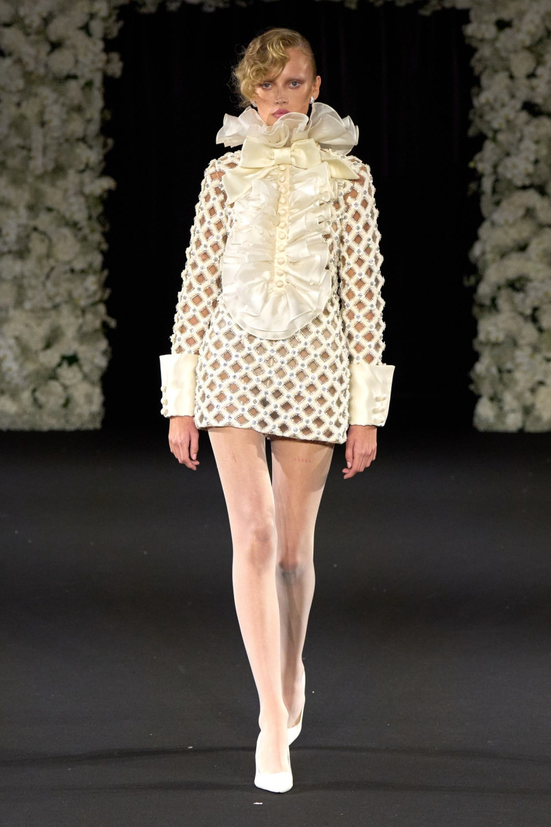 Richard Quinn fashion show for Spring/Summer 2025