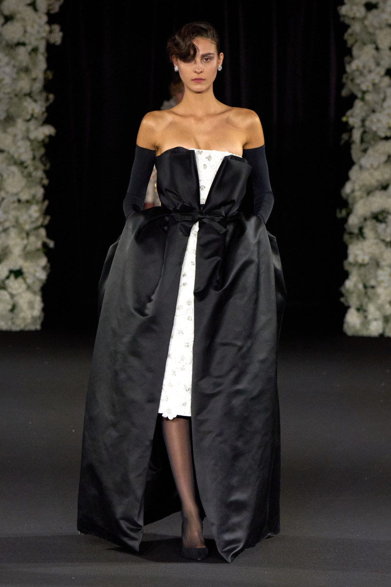 Richard Quinn fashion show for Spring/Summer 2025