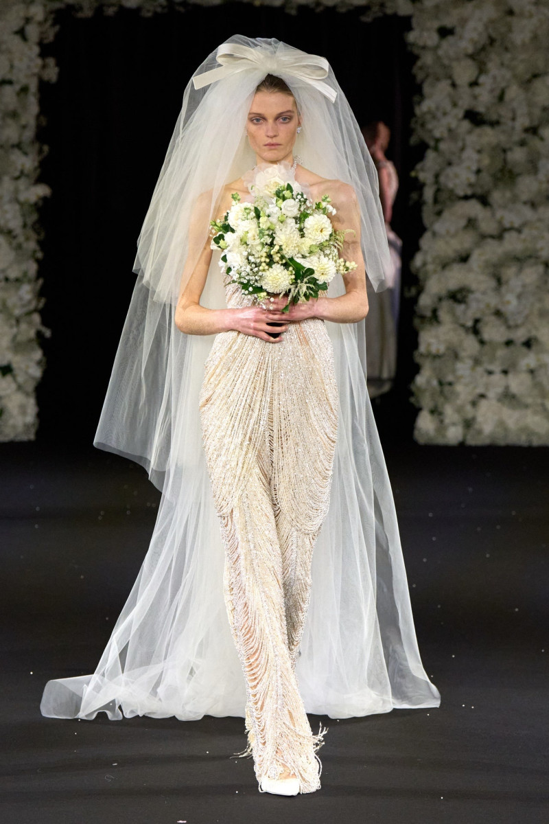 Richard Quinn fashion show for Spring/Summer 2025