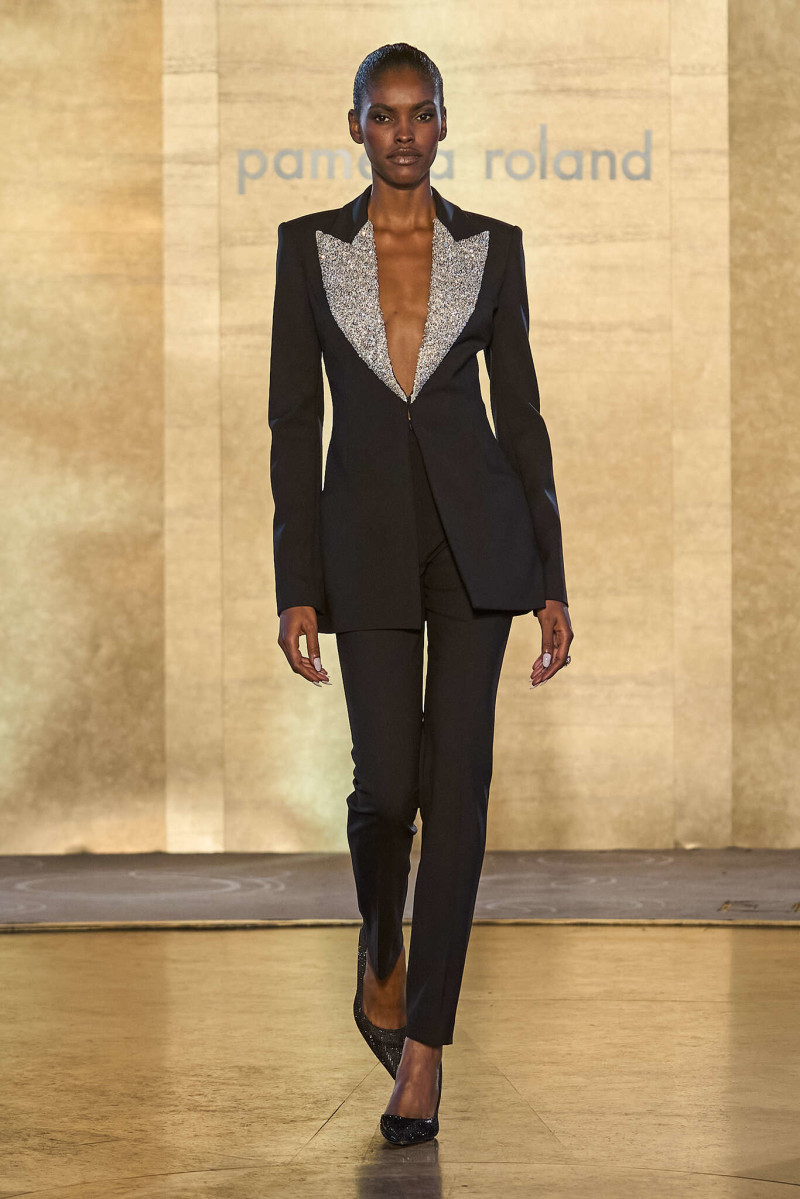 Pamella Roland fashion show for Spring/Summer 2025