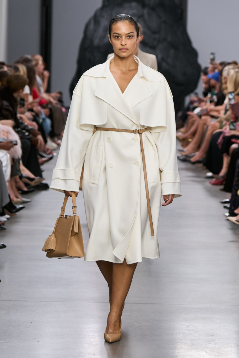 Michael Kors Collection fashion show for Spring/Summer 2025