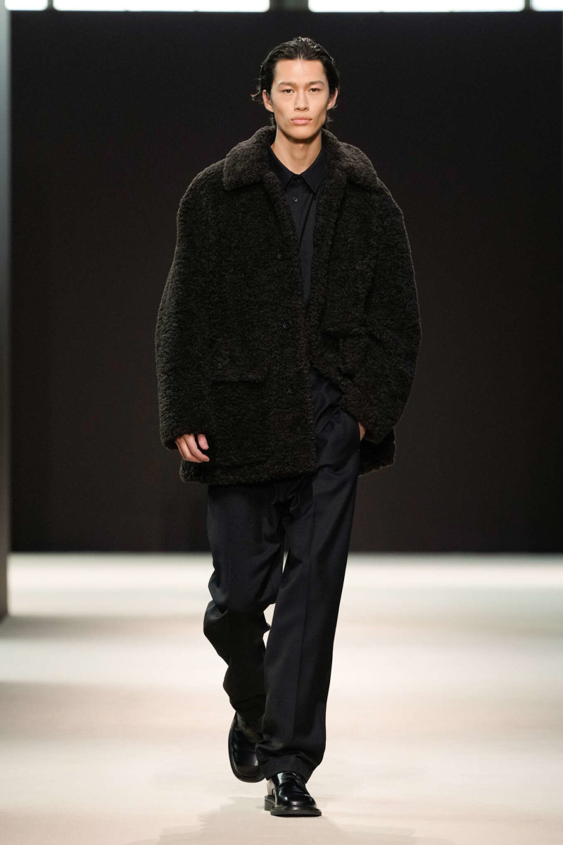 Cos Sweden fashion show for Spring/Summer 2025