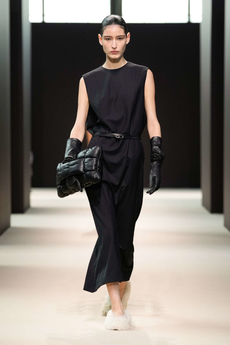Cos Sweden fashion show for Spring/Summer 2025