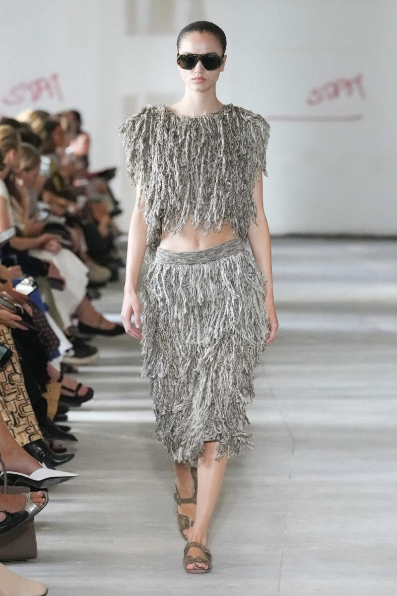 Rachel Comey fashion show for Spring/Summer 2025