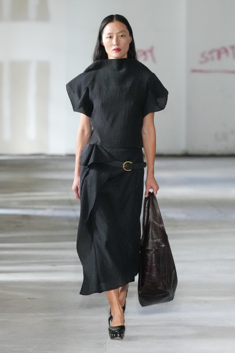 Rachel Comey fashion show for Spring/Summer 2025