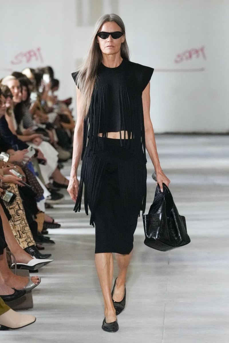 Rachel Comey fashion show for Spring/Summer 2025