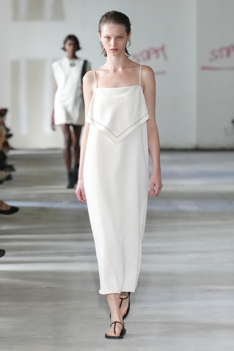 Rachel Comey fashion show for Spring/Summer 2025