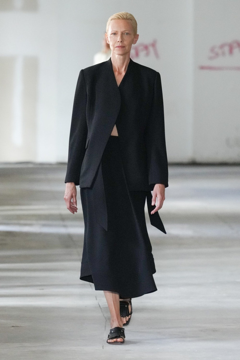 Rachel Comey fashion show for Spring/Summer 2025