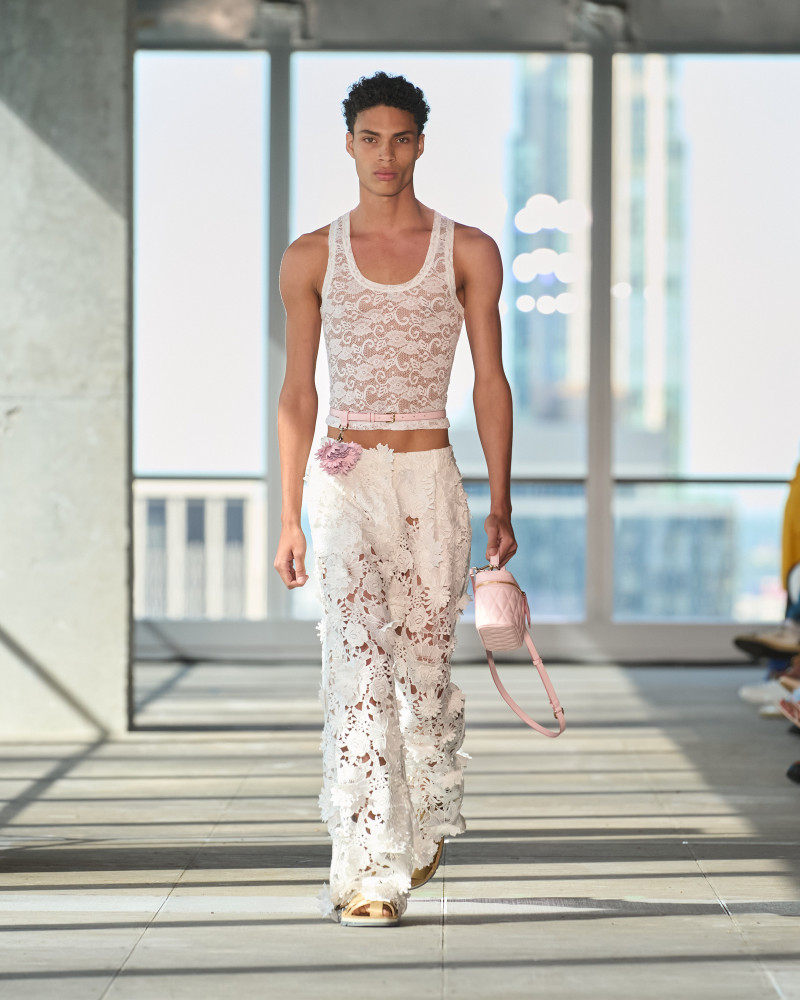 Aknvas fashion show for Spring/Summer 2025