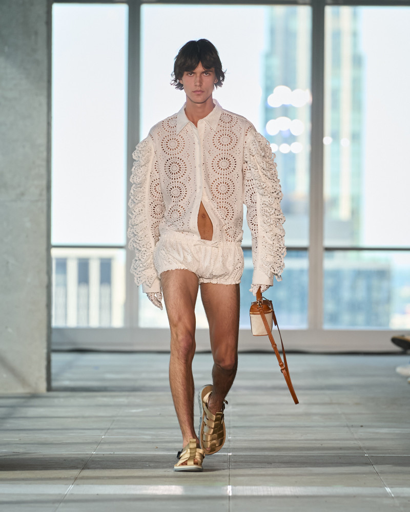 Aknvas fashion show for Spring/Summer 2025