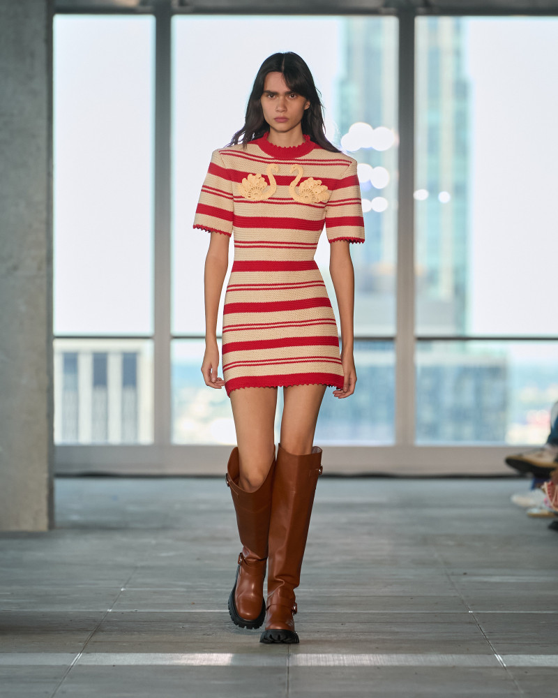 Aknvas fashion show for Spring/Summer 2025
