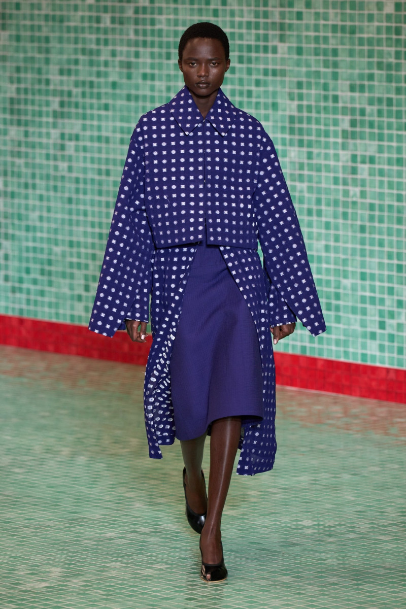 Tory Burch fashion show for Spring/Summer 2025