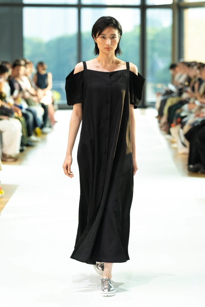 support surface fashion show for Spring/Summer 2025