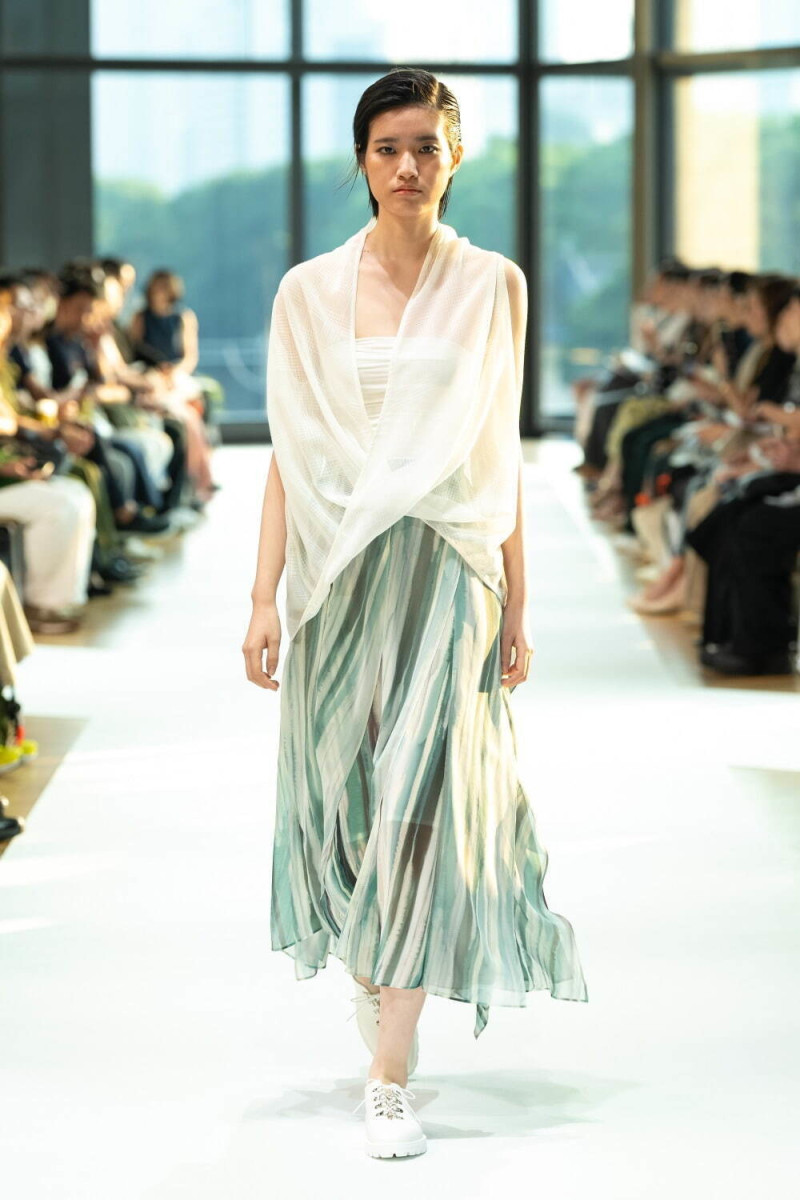 support surface fashion show for Spring/Summer 2025