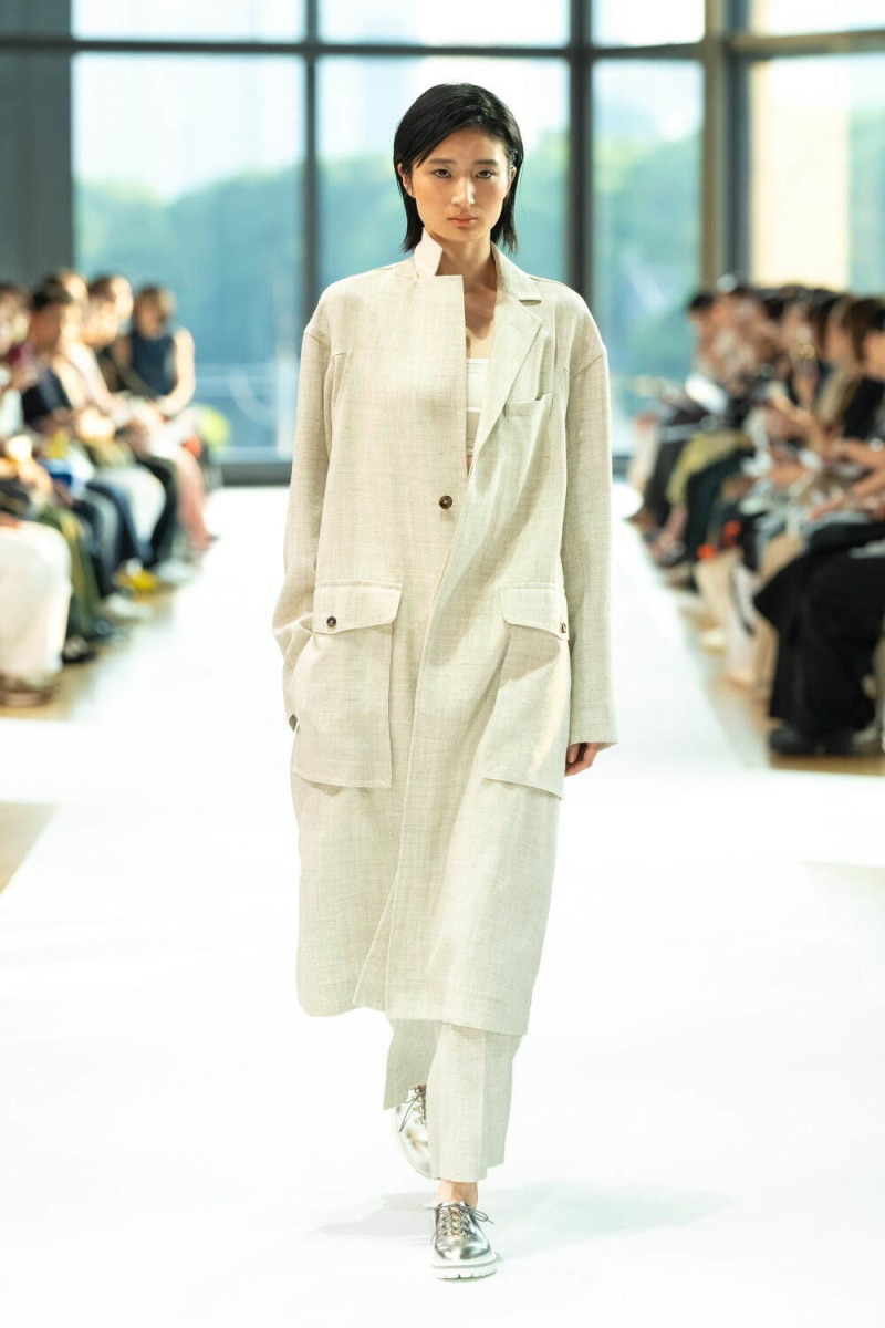 support surface fashion show for Spring/Summer 2025