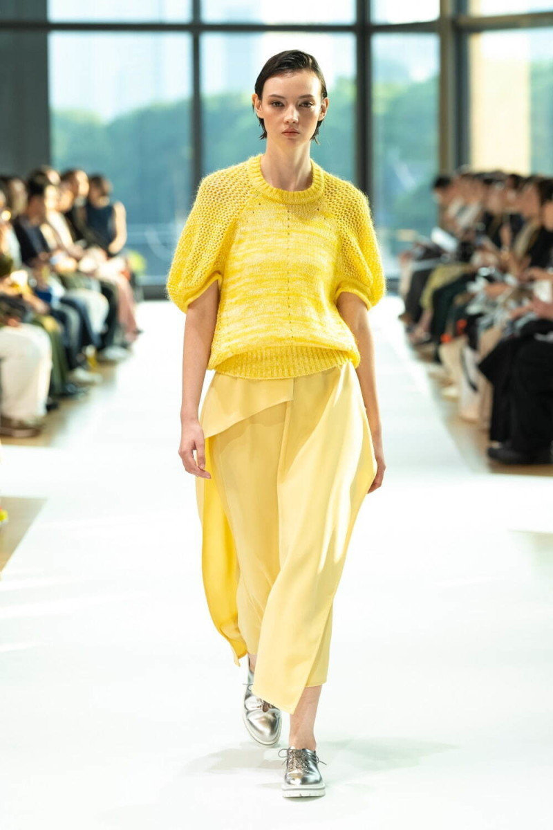 support surface fashion show for Spring/Summer 2025