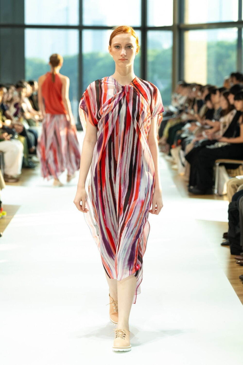 support surface fashion show for Spring/Summer 2025