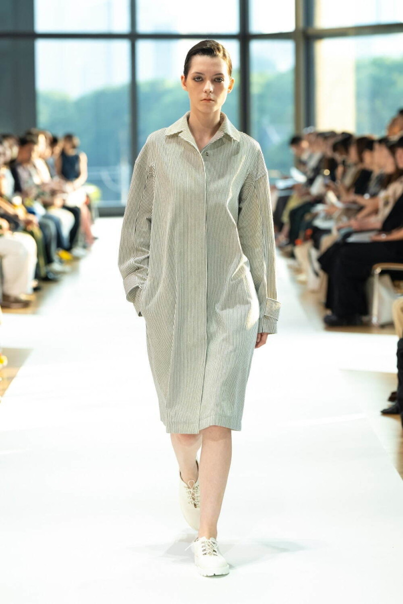 support surface fashion show for Spring/Summer 2025