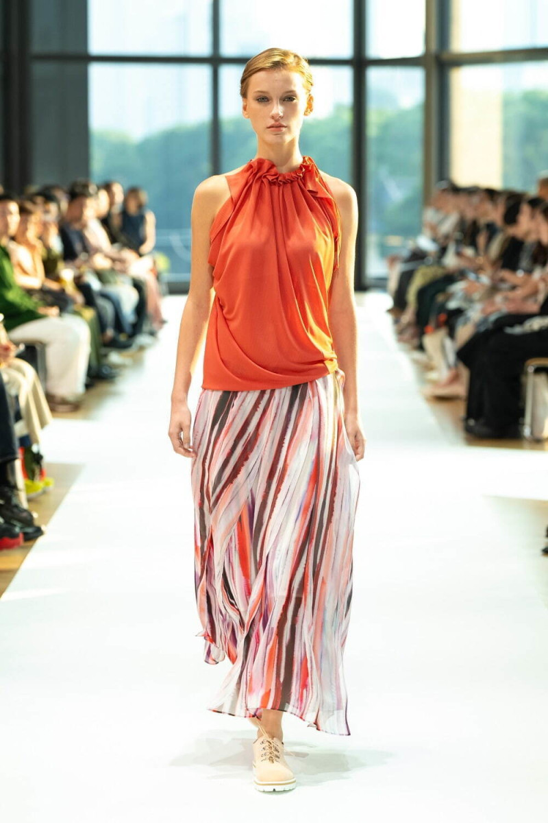 support surface fashion show for Spring/Summer 2025