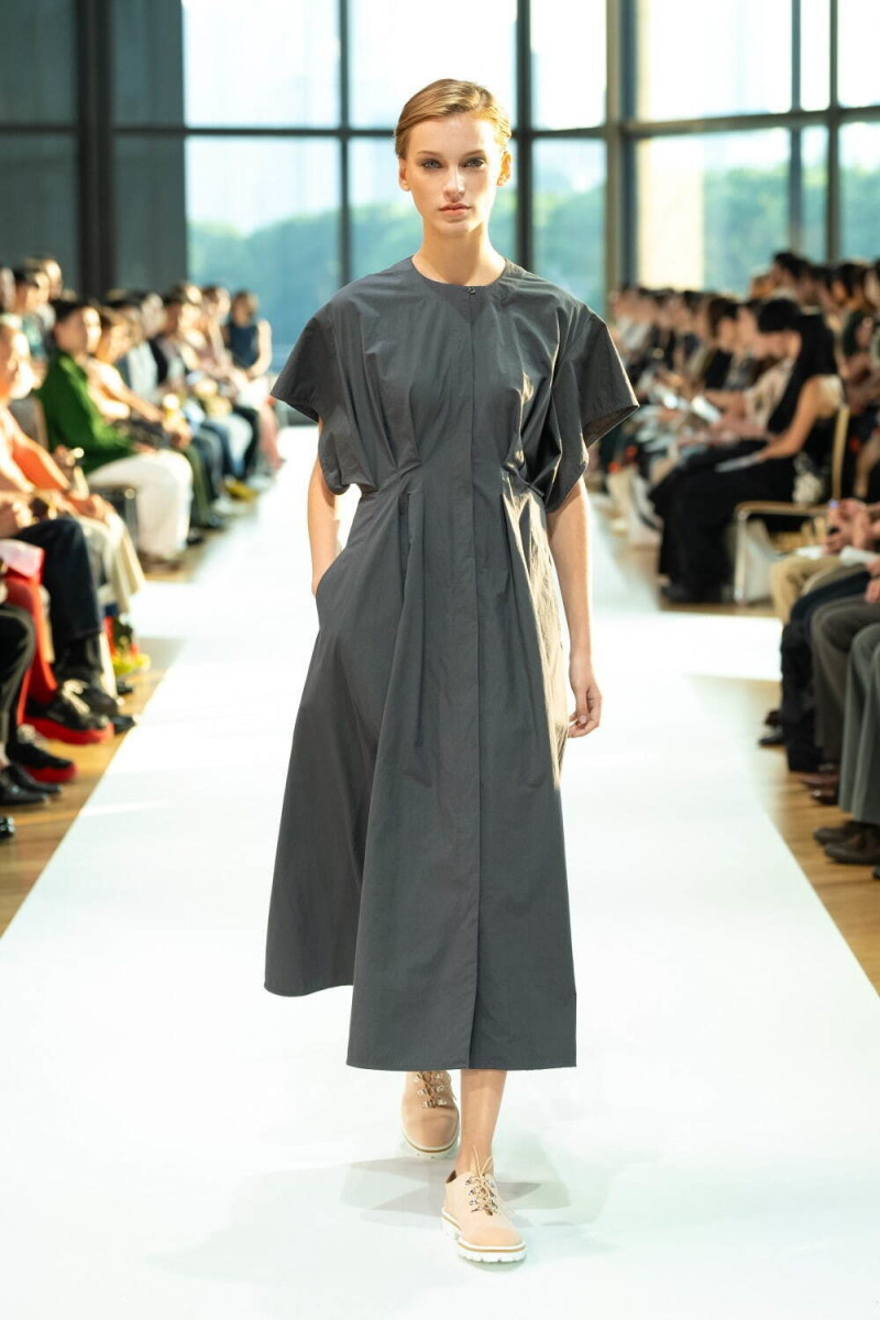 support surface fashion show for Spring/Summer 2025