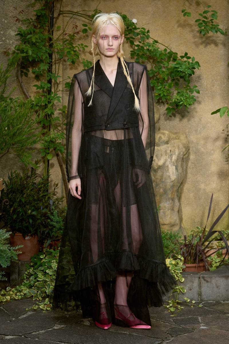 Viviano fashion show for Spring/Summer 2025