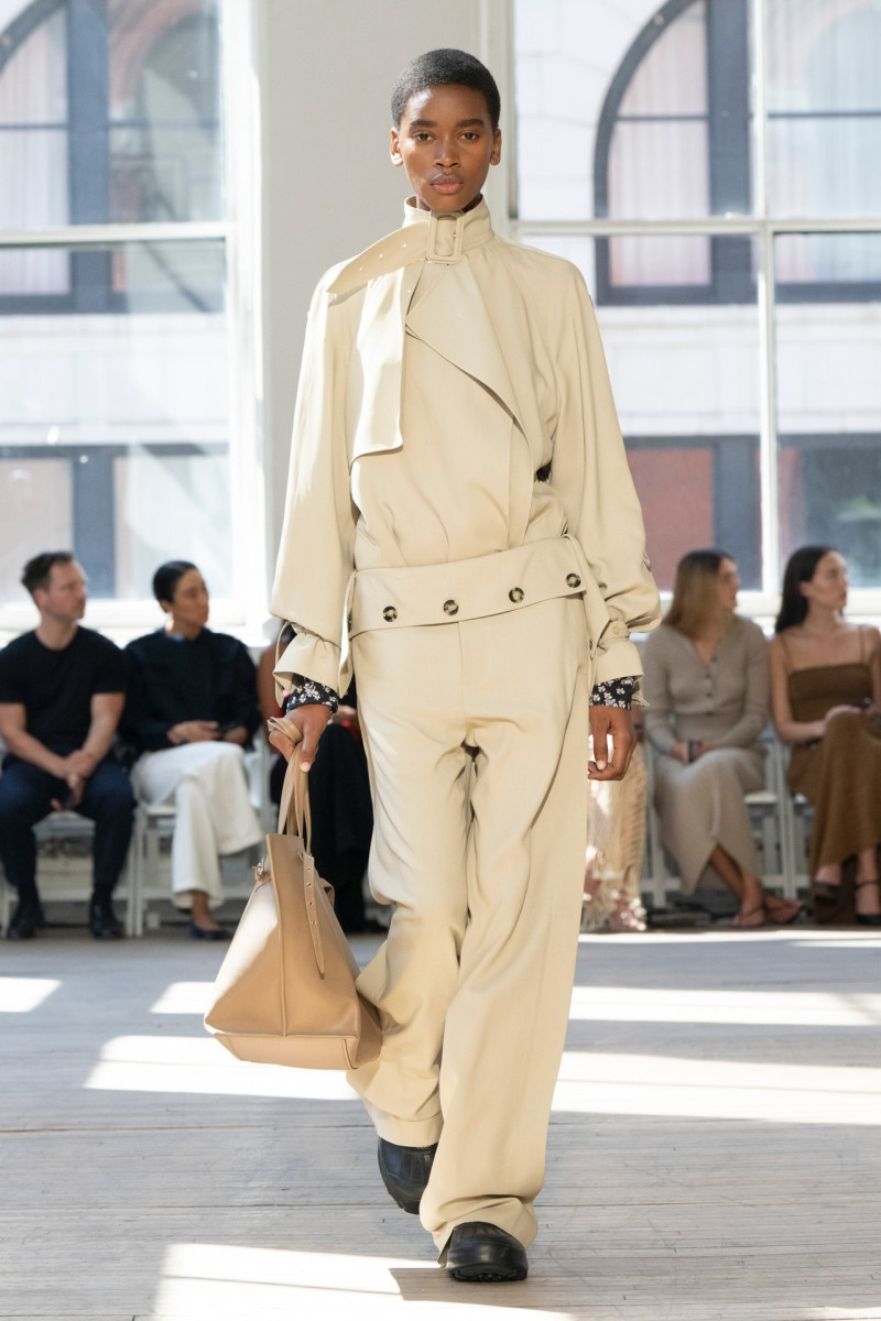 Proenza Schouler fashion show for Spring/Summer 2025