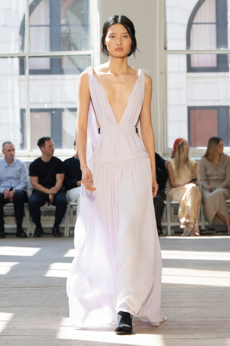 Proenza Schouler fashion show for Spring/Summer 2025