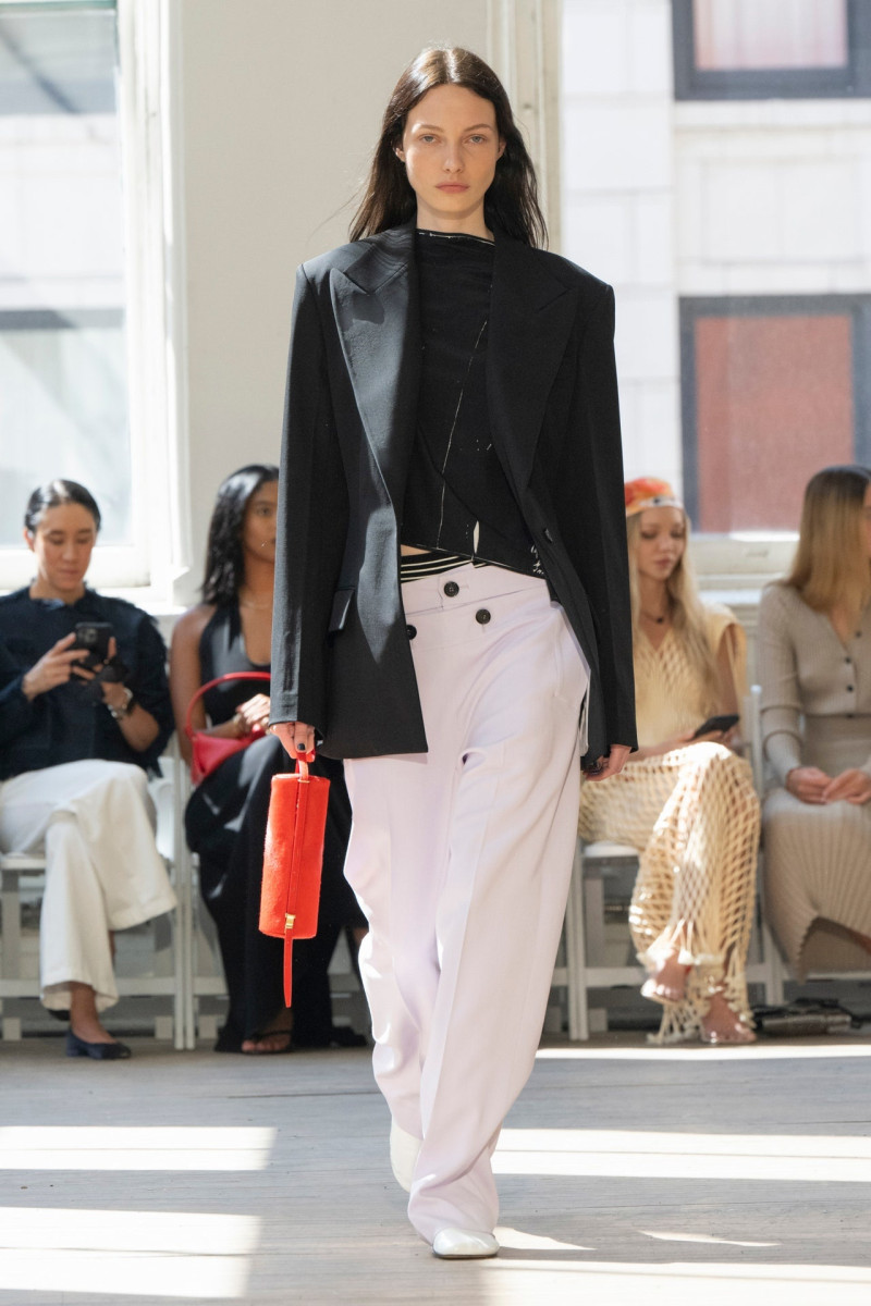 Proenza Schouler fashion show for Spring/Summer 2025
