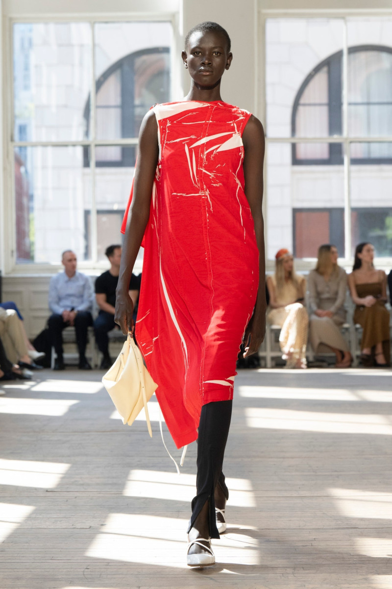 Proenza Schouler fashion show for Spring/Summer 2025