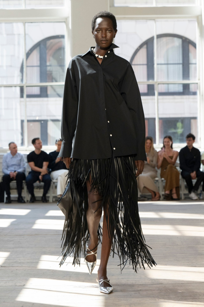 Proenza Schouler fashion show for Spring/Summer 2025