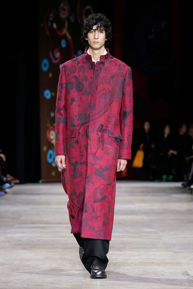 Shiatzy Chen fashion show for Autumn/Winter 2025