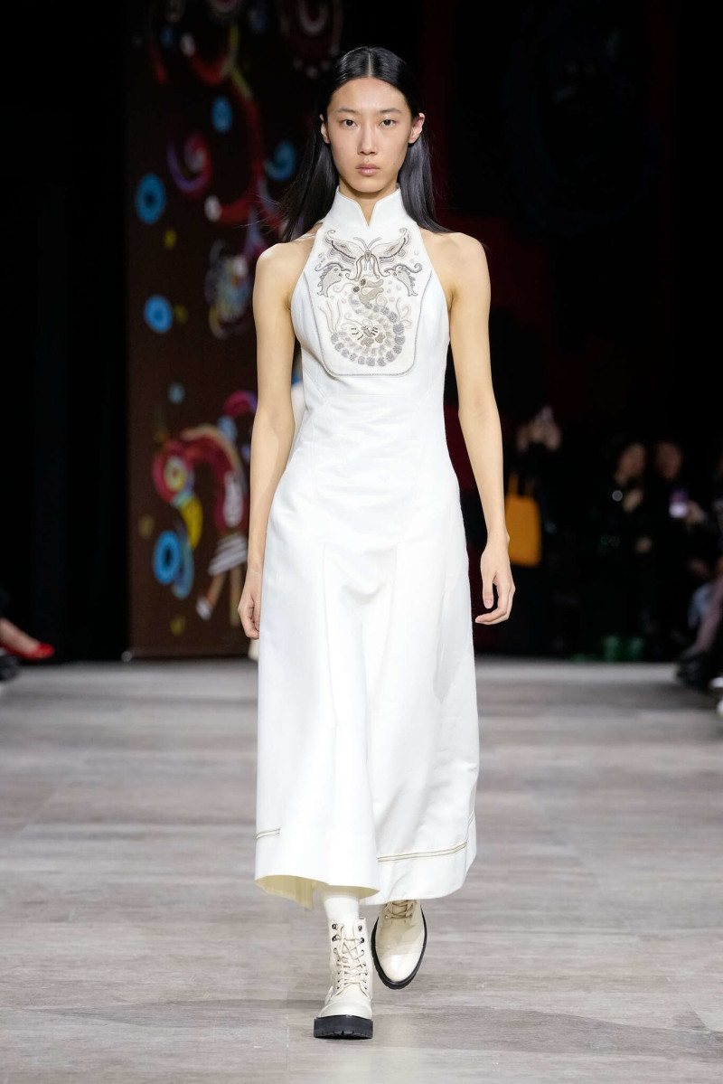 Shiatzy Chen fashion show for Autumn/Winter 2025