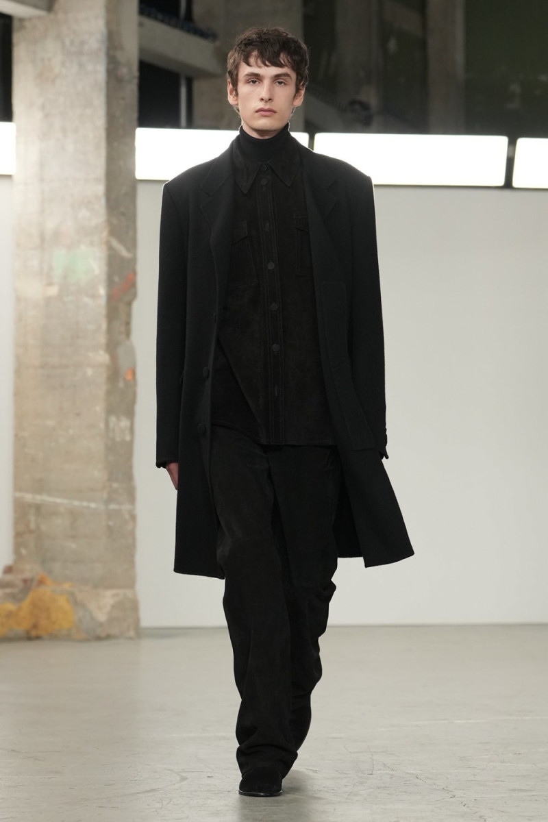 Gabriela Hearst fashion show for Autumn/Winter 2025