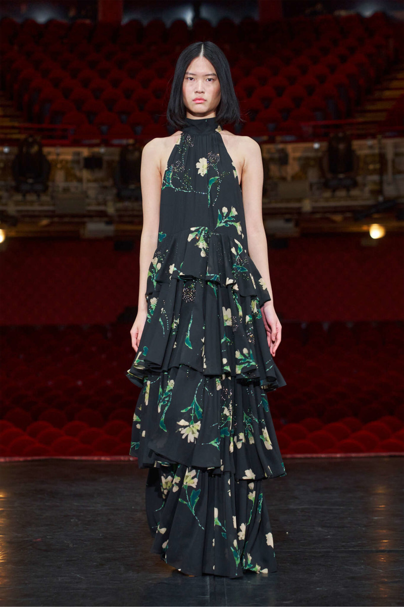 Emanuel Ungaro fashion show for Autumn/Winter 2025