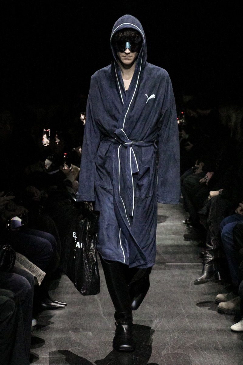 Balenciaga fashion show for Autumn/Winter 2025